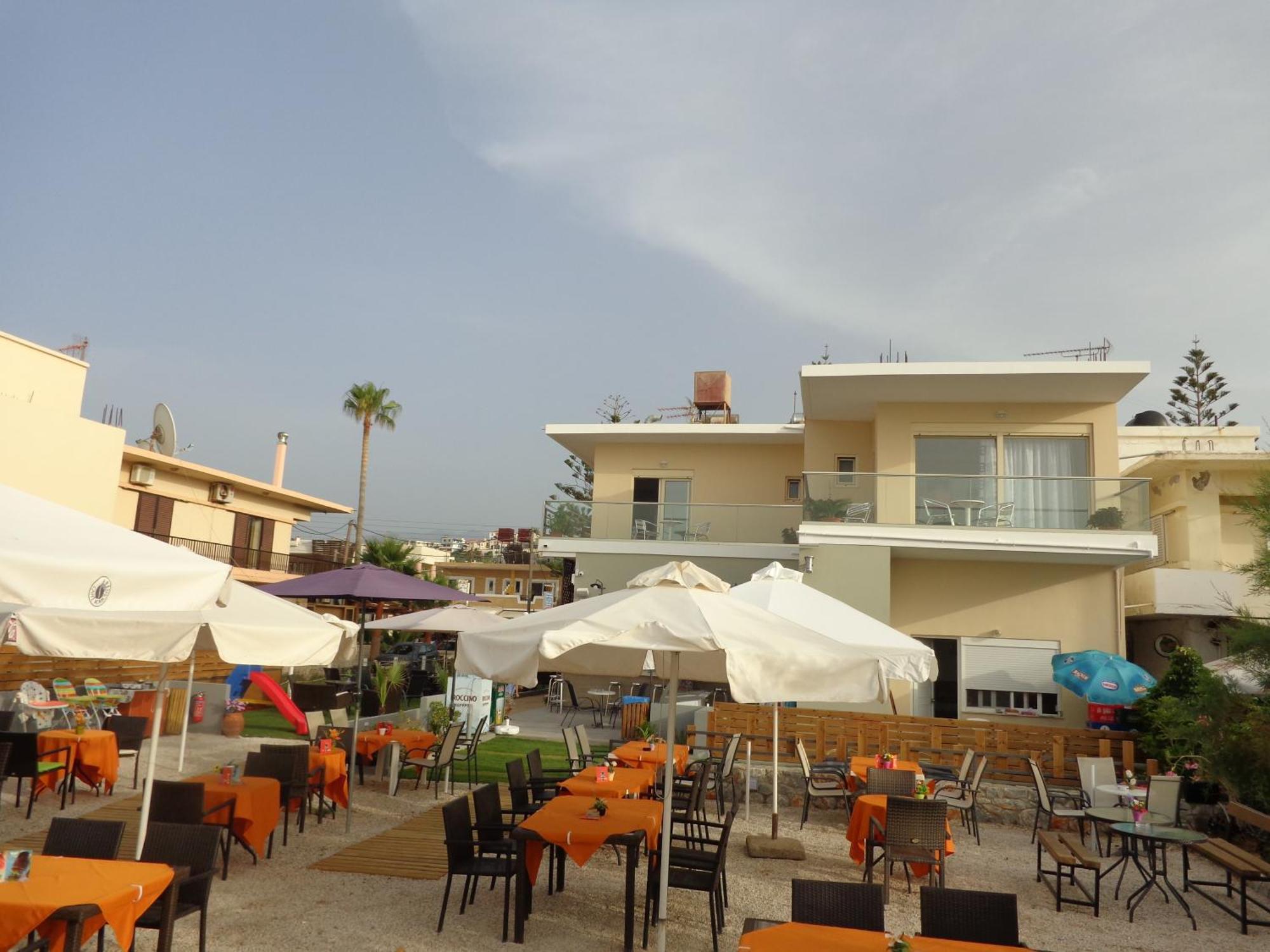 Litinakis Studios Sea View & Litinakis Studios Garden View 700 Meters Away Agia Marina Zewnętrze zdjęcie
