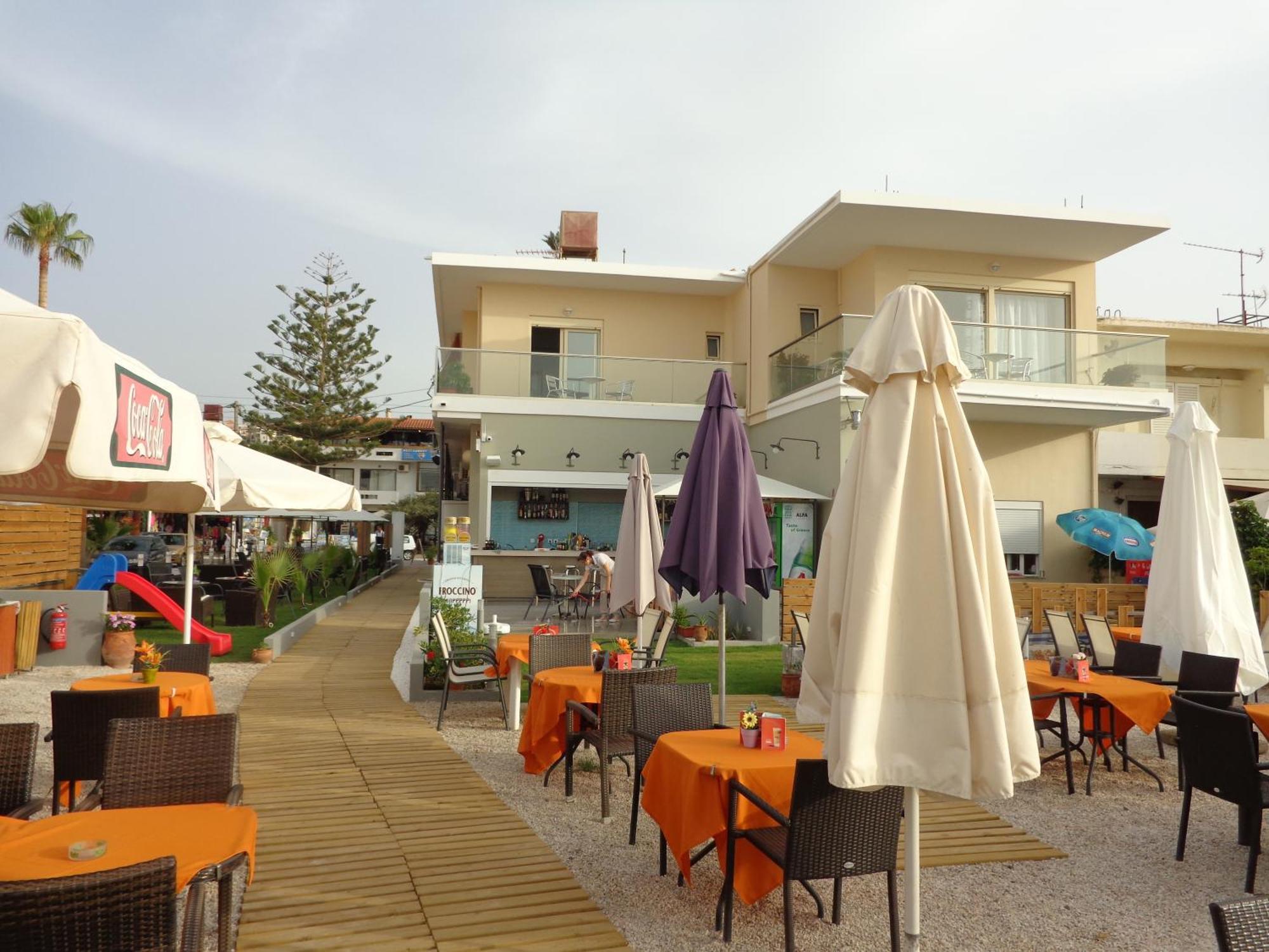 Litinakis Studios Sea View & Litinakis Studios Garden View 700 Meters Away Agia Marina Zewnętrze zdjęcie