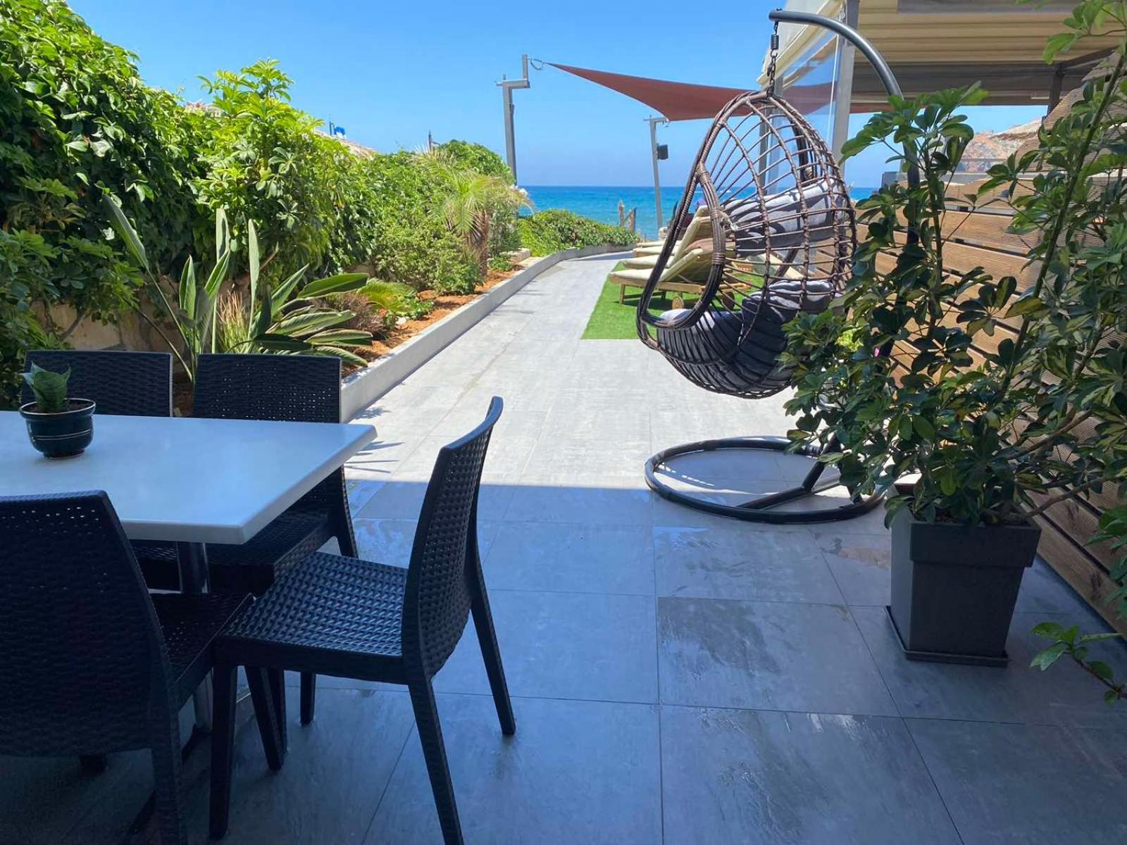 Litinakis Studios Sea View & Litinakis Studios Garden View 700 Meters Away Agia Marina Zewnętrze zdjęcie